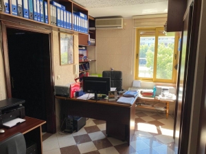 Centar - Trg nezavisnosti, 50m2, I sprat, opremljen, 500€